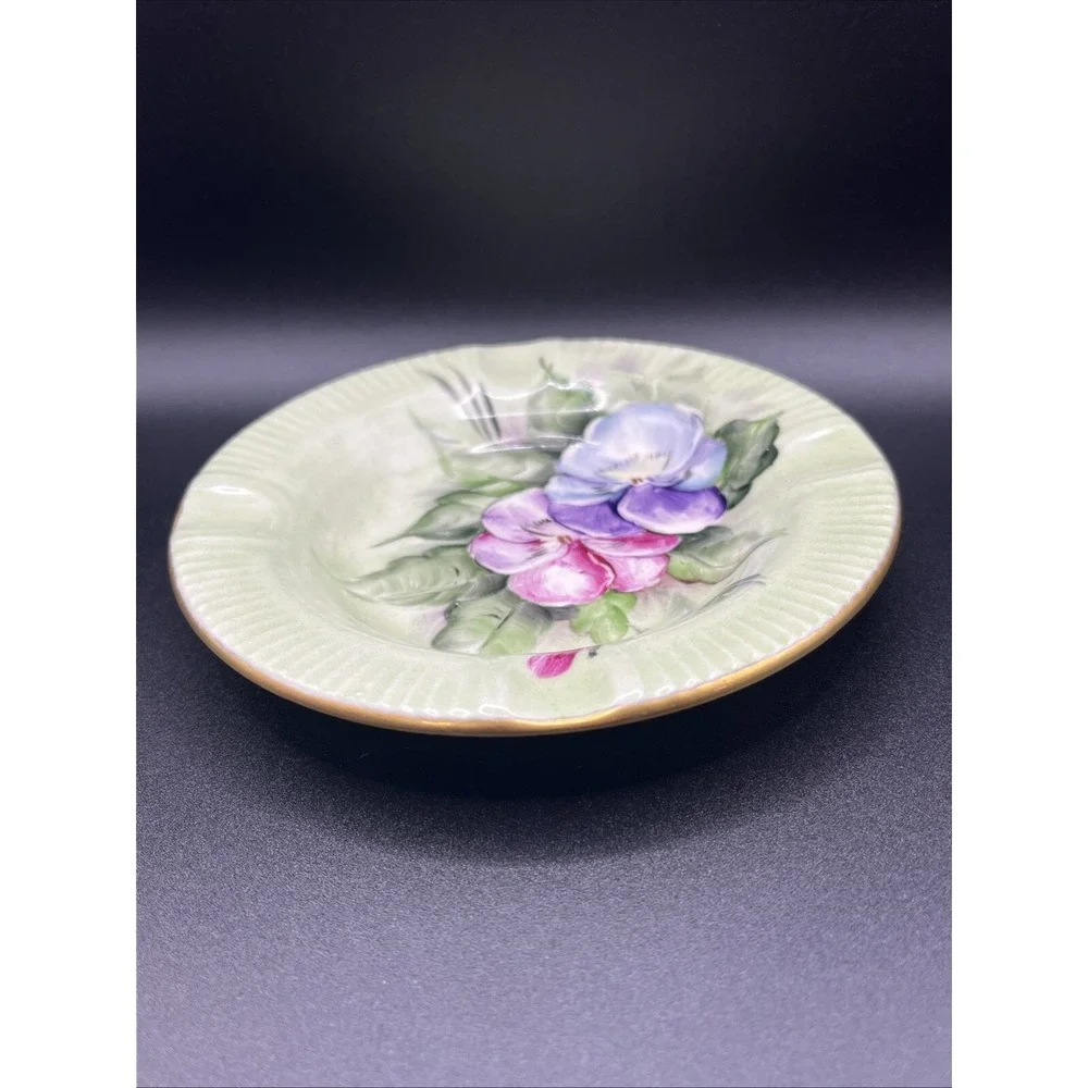 Vtg Green Ashtray w/‎ Flowers Victorian Hand Painted Trinket Dish 5